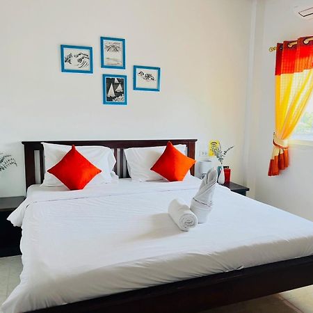 Lanta Grand House Hotel Koh Lanta Ngoại thất bức ảnh
