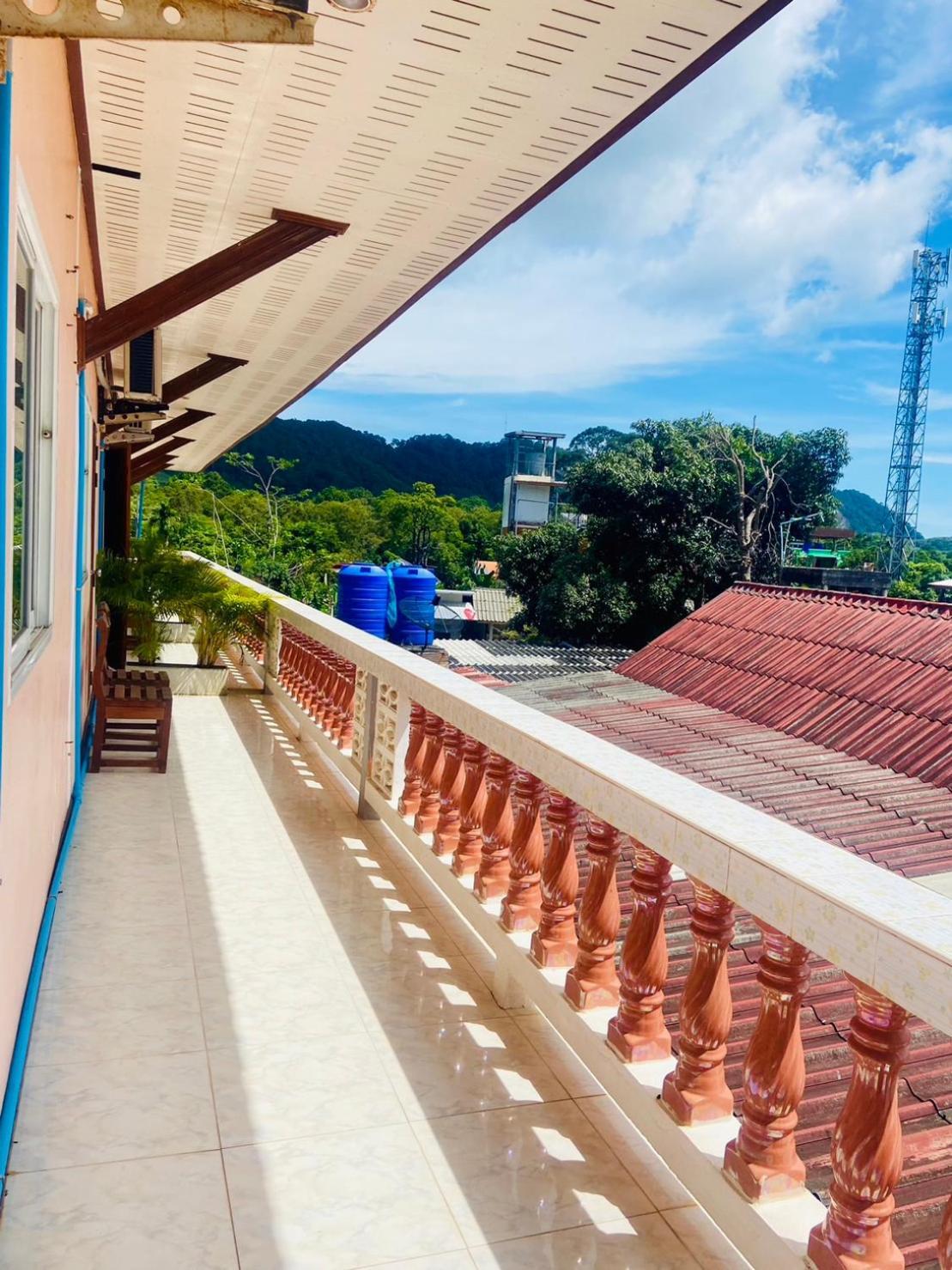 Lanta Grand House Hotel Koh Lanta Ngoại thất bức ảnh