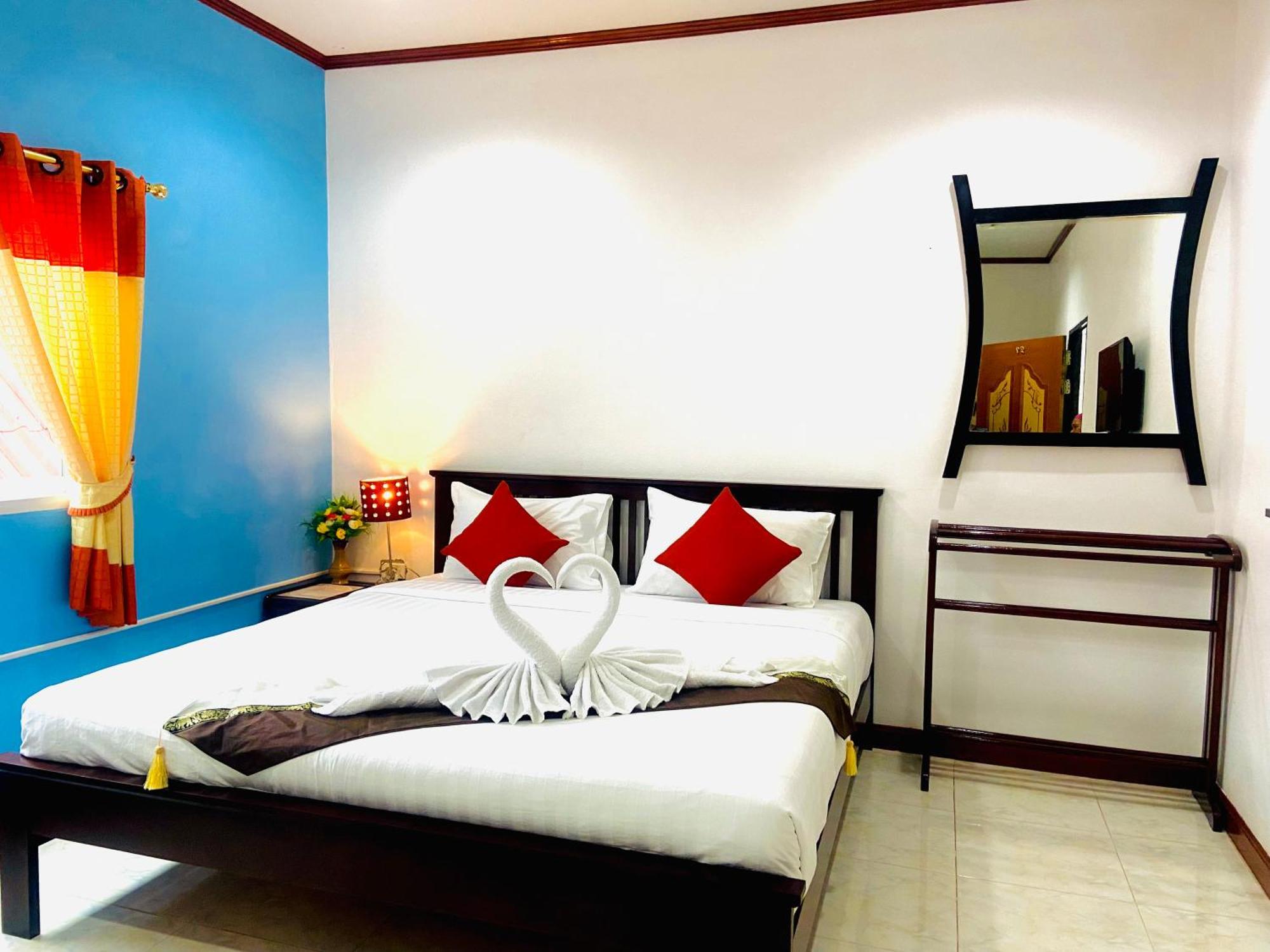 Lanta Grand House Hotel Koh Lanta Ngoại thất bức ảnh