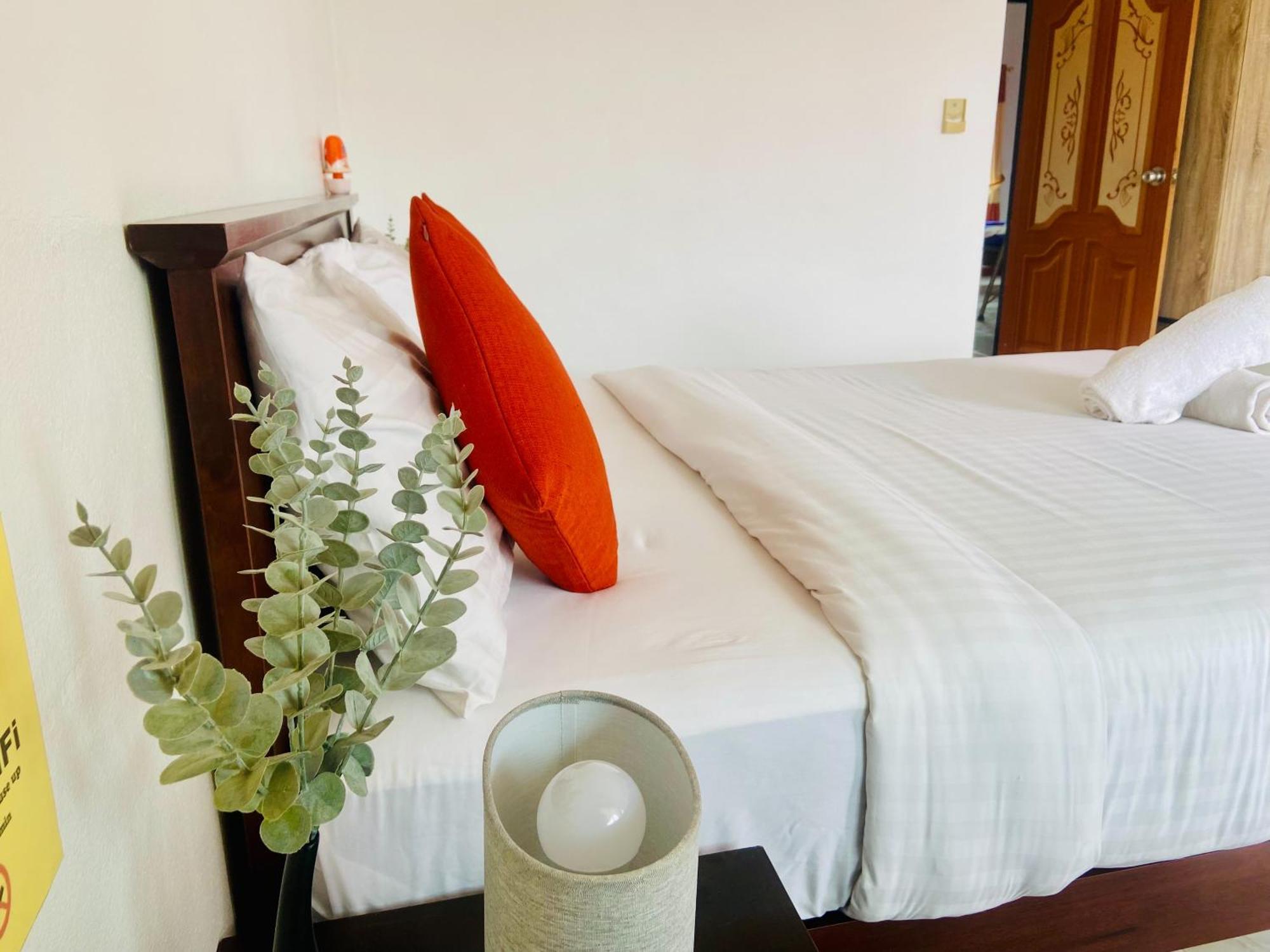 Lanta Grand House Hotel Koh Lanta Ngoại thất bức ảnh